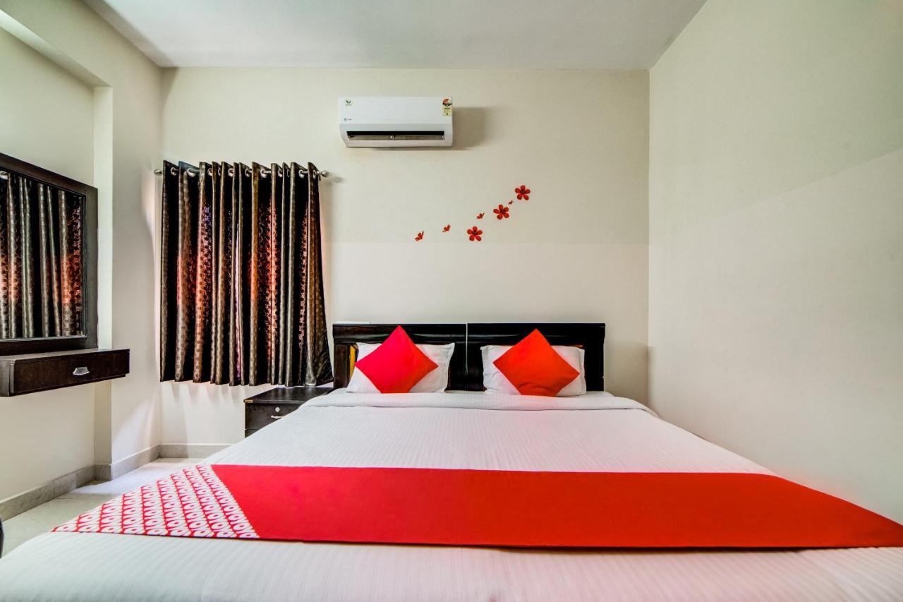 Super Hotel O The Royal Nest Near Shilparamam Kondapur  Zewnętrze zdjęcie