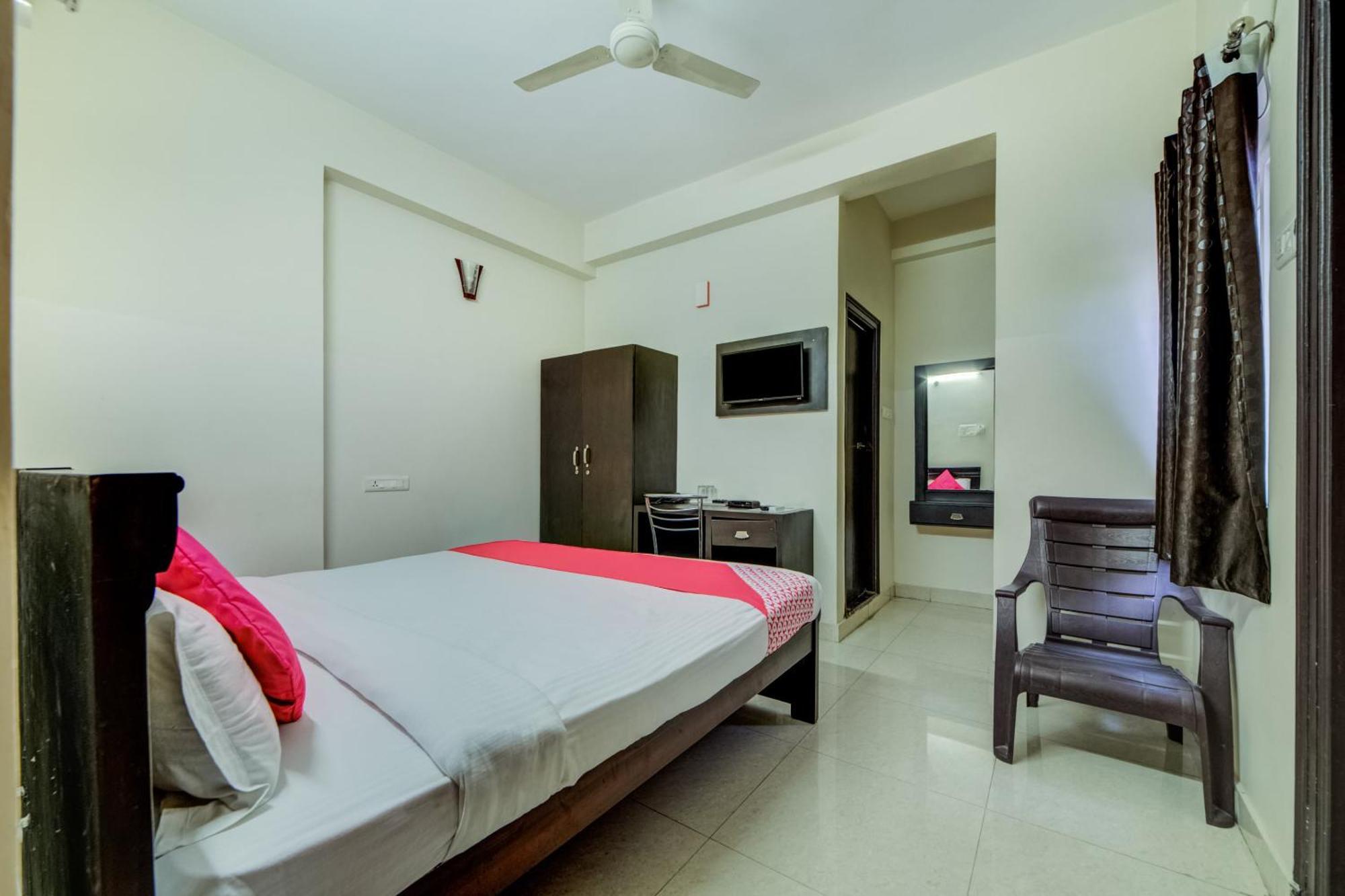 Super Hotel O The Royal Nest Near Shilparamam Kondapur  Zewnętrze zdjęcie