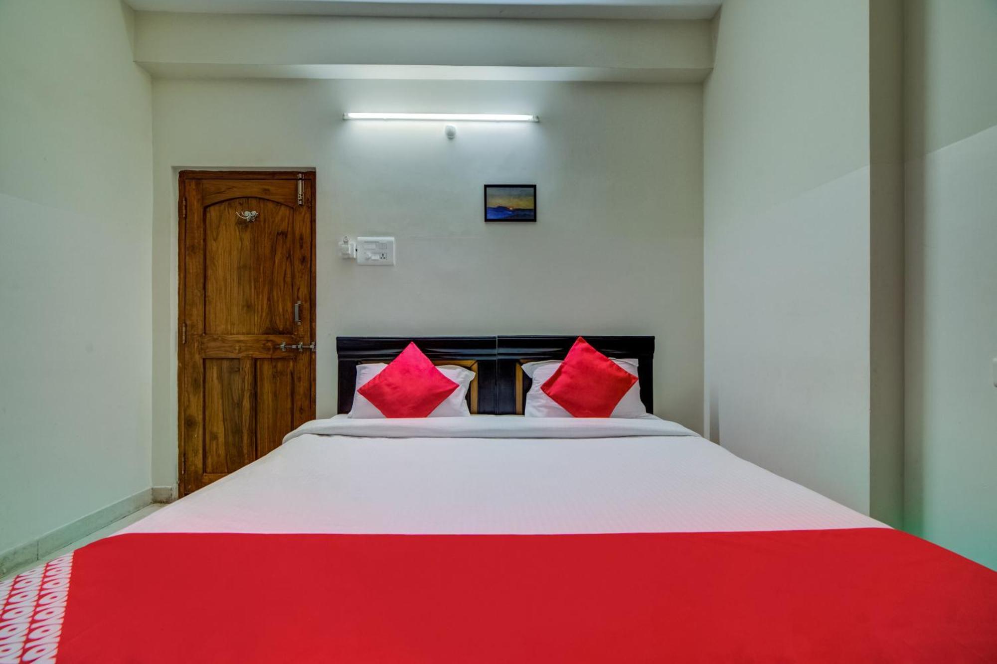 Super Hotel O The Royal Nest Near Shilparamam Kondapur  Zewnętrze zdjęcie